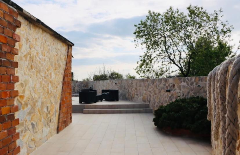 Iva Apartman Sa Bazenom Donji Zemunik 外观 照片